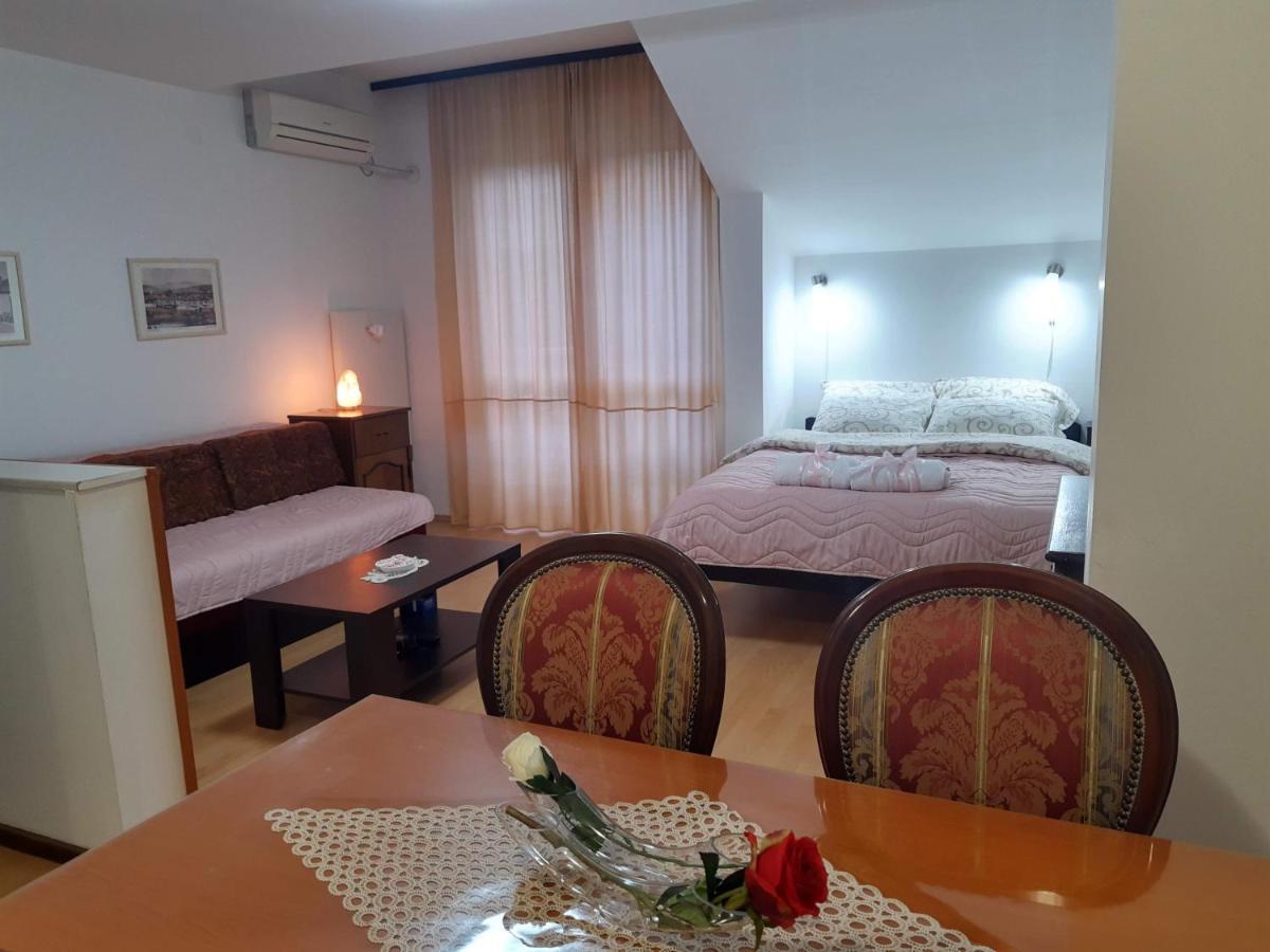 Sky Apartman Soko Banja Esterno foto